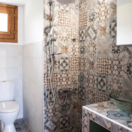 Semesterbostad #flh - Barefoot Beachfront Bungalows Ormos Panagias